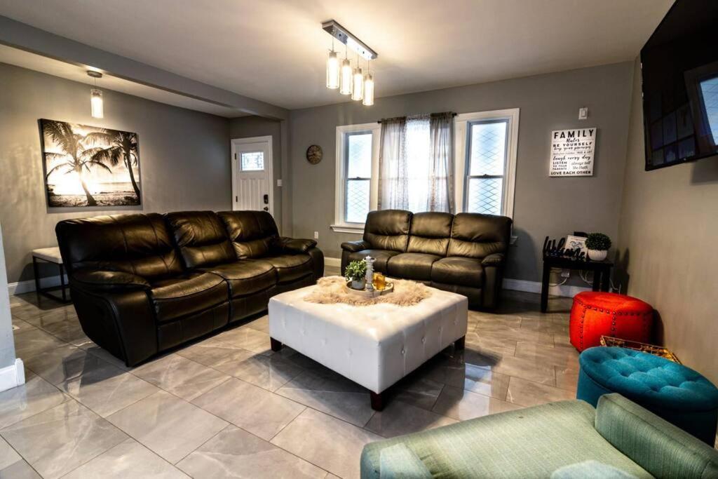 Comfortable 3Br, 1 Bath Close To The Falls Niagara Falls Eksteriør bilde